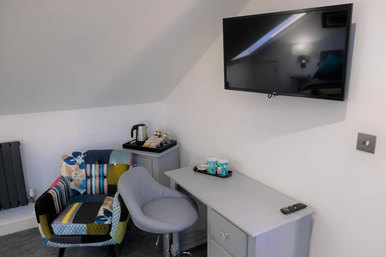 Rosemary House Accommodation-Nr Brs Airport Winford 5*,  Großbritannien