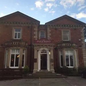 https://the-parkwood-hotel.yorkshirehotels.net
