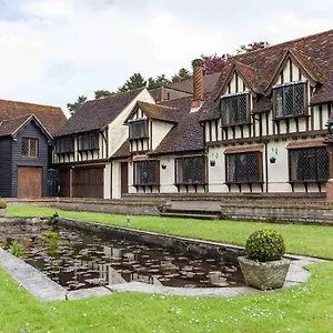 https://great-hallingbury-manor-london.cambridgehotelsuk.com